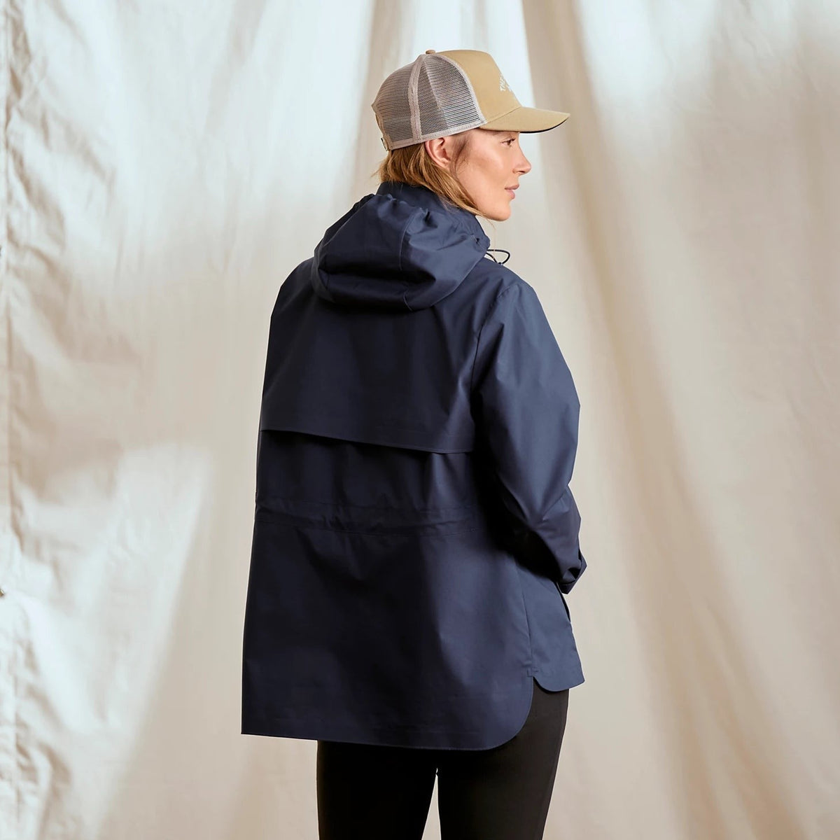 Orvis Customer Favorite -Women's Outbound Pack & Go Jacket