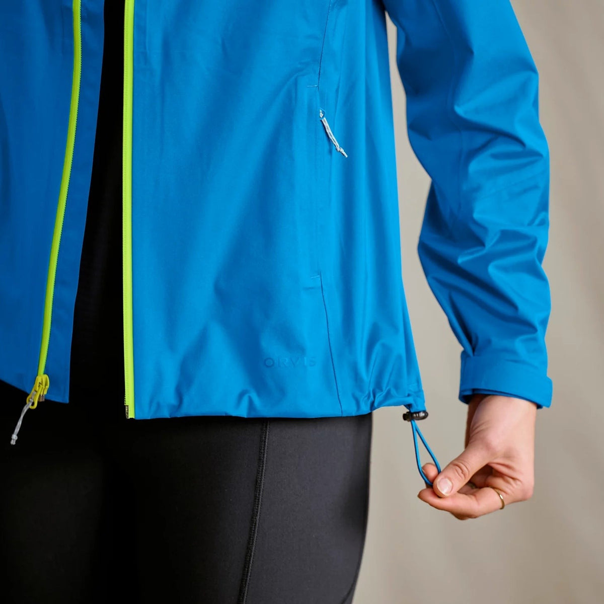 Orvis Value - Women's Ultralight Storm 2.5L Jacket