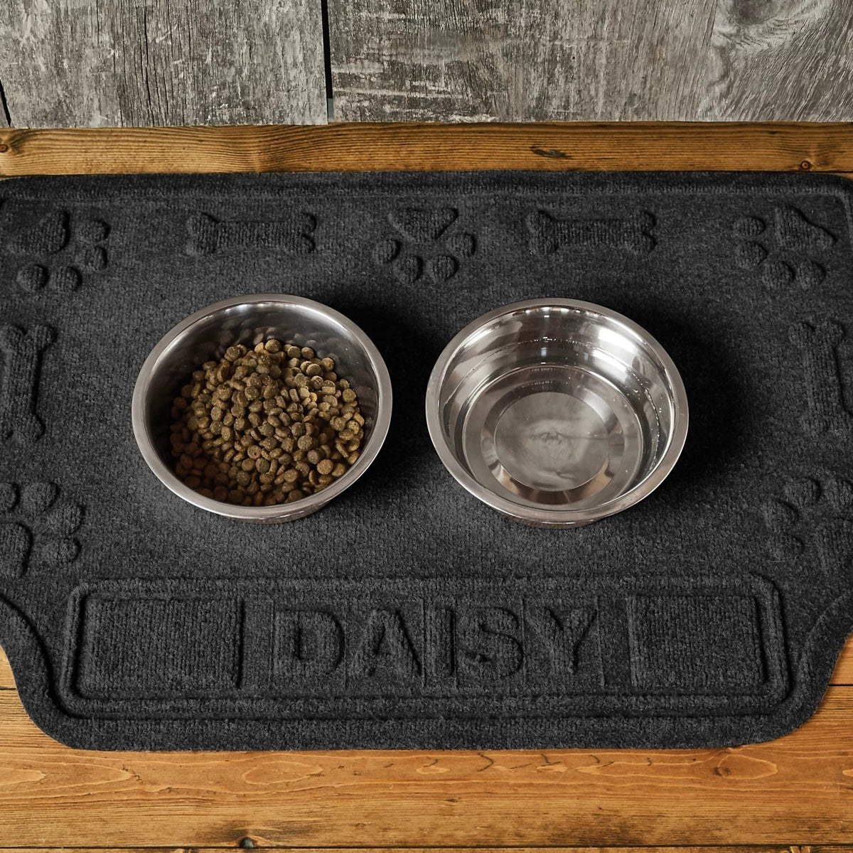 Orvis Limited Edition -Recycled WaterHog® Paws & Bones Placemat