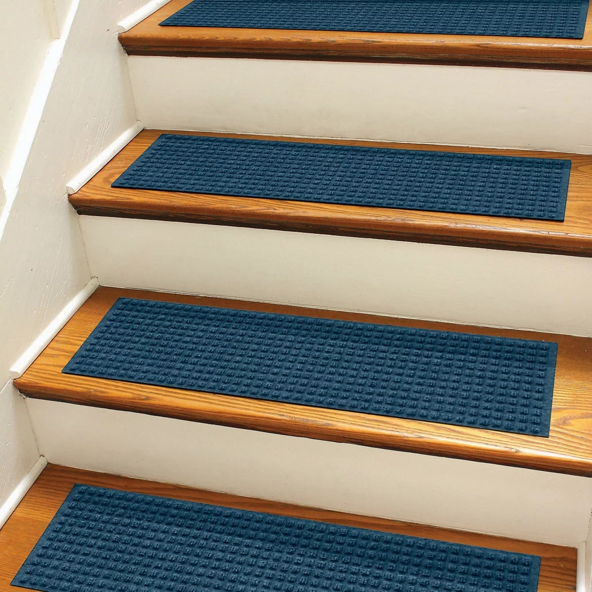 Orvis Value - Recycled WaterHog® Grid Stair Treads