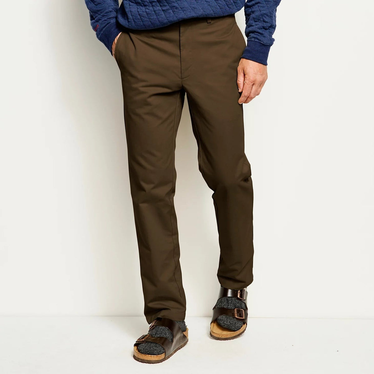 Orvis Limited Edition -Ultimate Khakis Trim Fit Plain-Front Pants