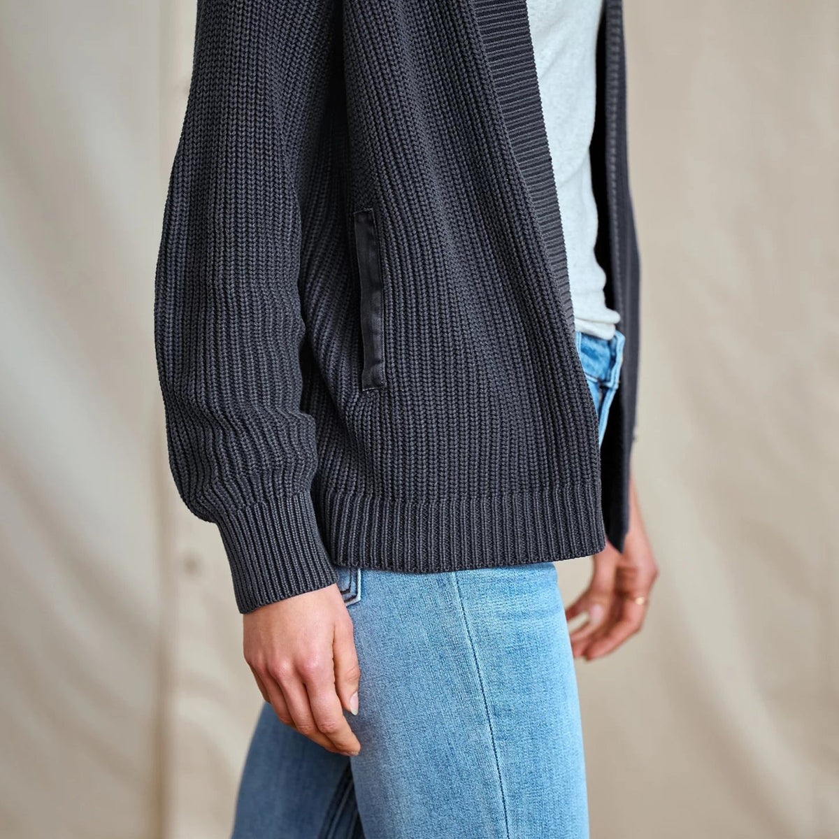 Orvis Featured - Sun-Faded Cardigan