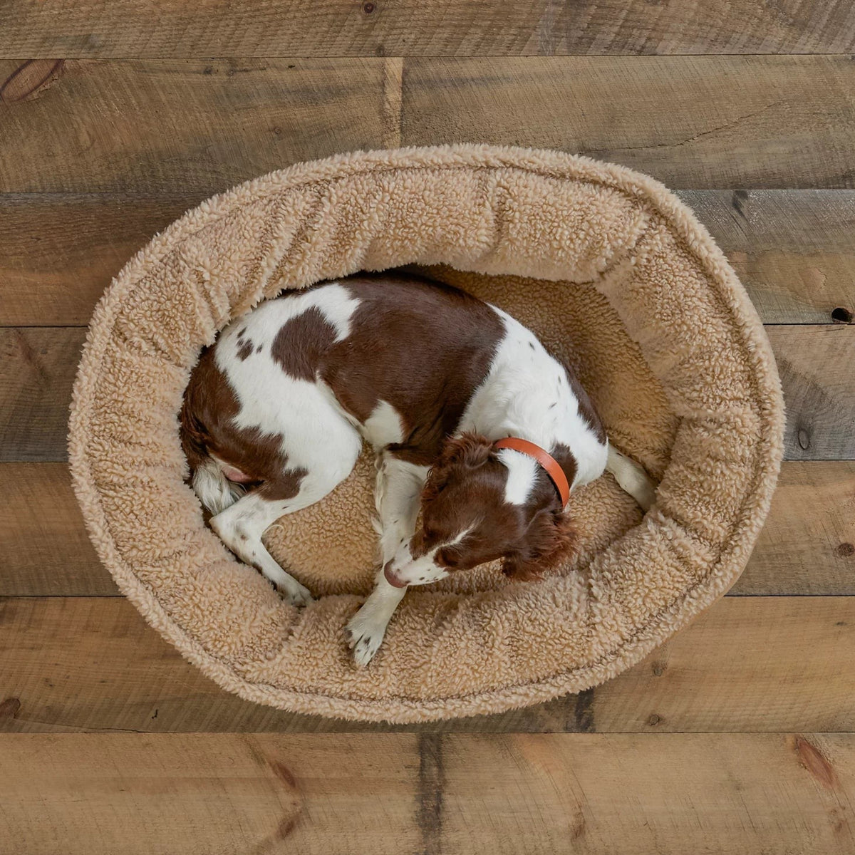 Orvis Budget Friendly - Orvis ComfortFill-EcoTM Wraparound Dog Bed with Fleece