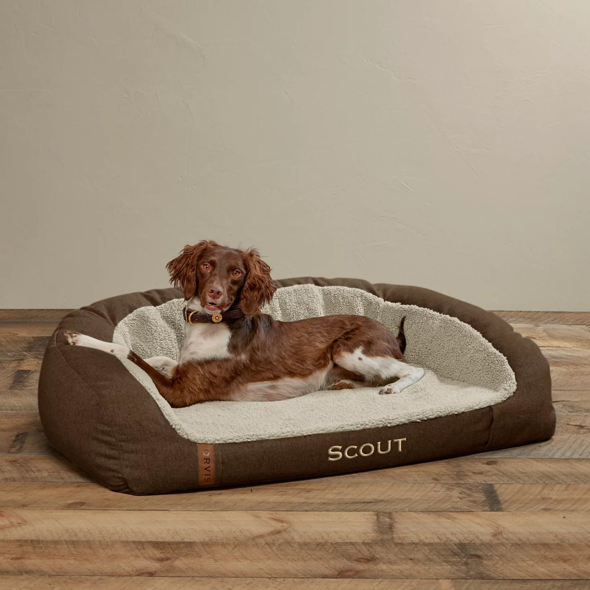 Orvis Limited Edition -FleeceLock® Memory Foam Couch Dog Bed